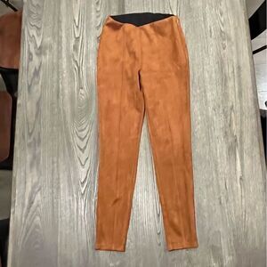 Simply Vera Vera Wang Legging Pants High Rise Pleat Lines Faux Suede Brown S